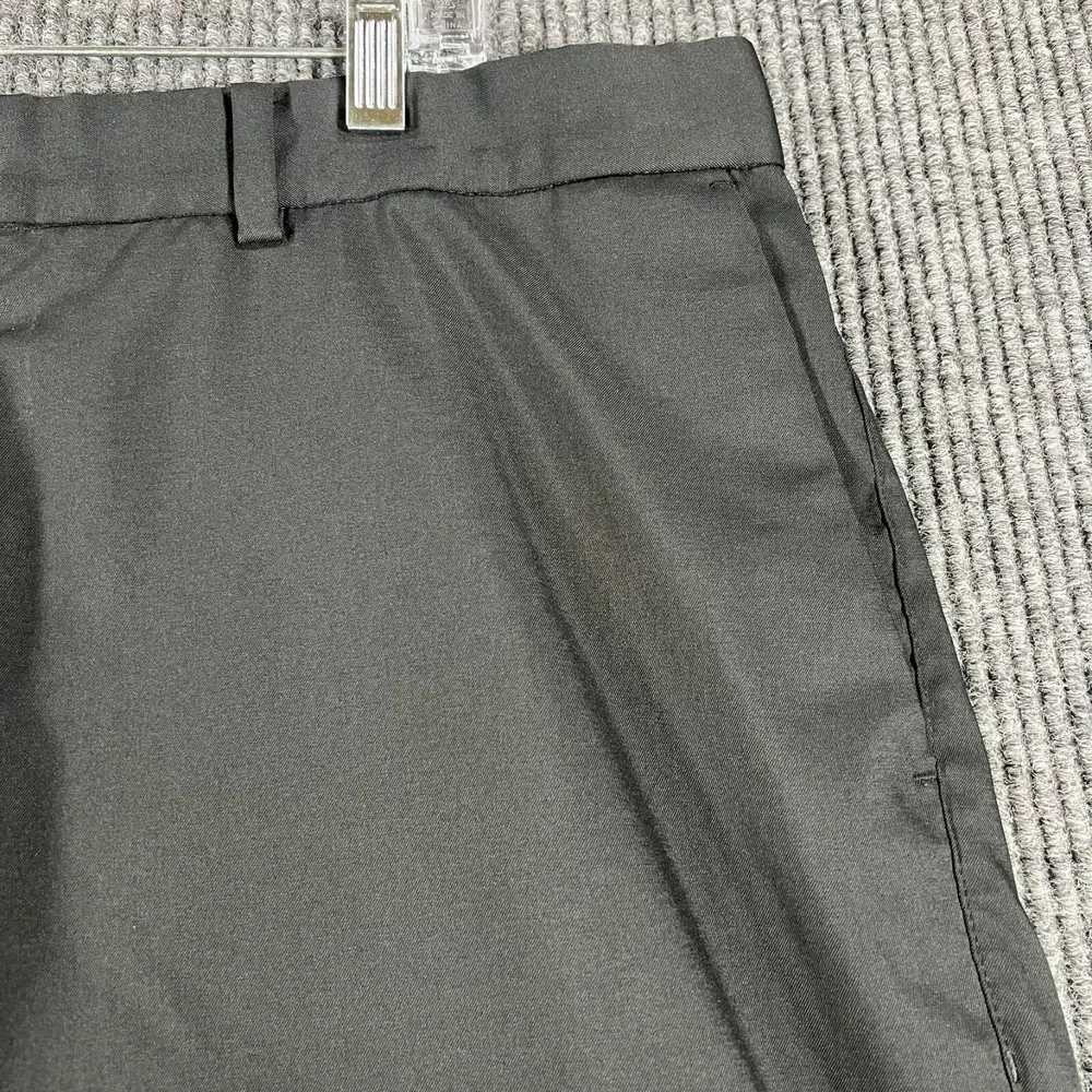 Nike Shorts Mens 38 Black Solid Chino Golf Dri Fit Outdoor Casual Lightweight